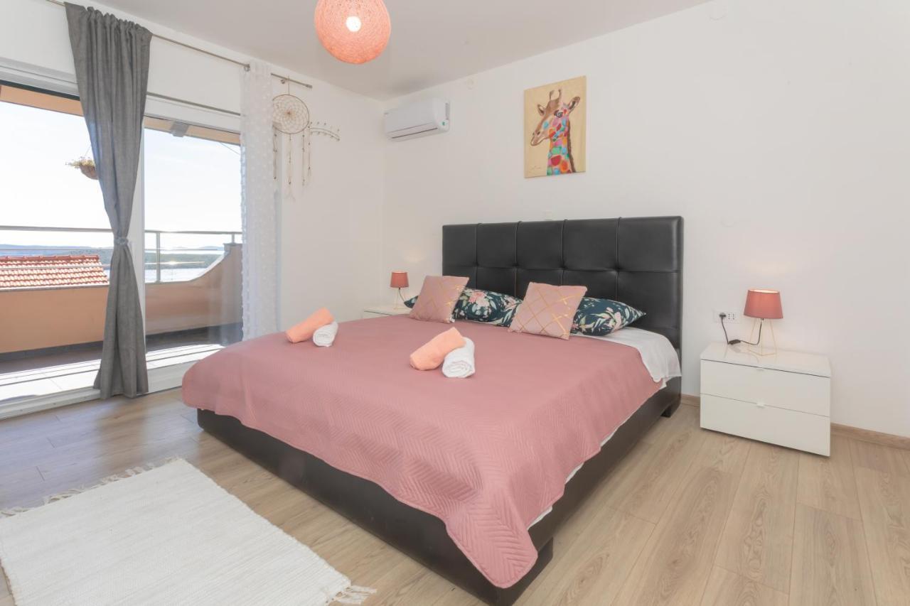 Apartments Franchese Šibenik Eksteriør billede